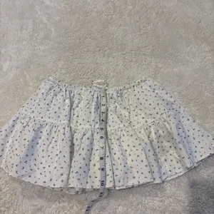 Aritzia Sunday Best Womens Wander Skort Mini Floral XS Feminine Summer Cottage Soft Core thumbnail 3