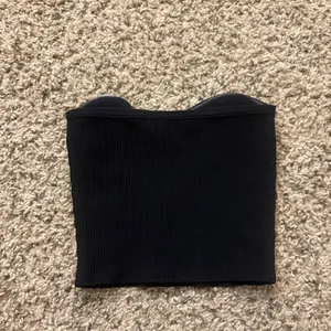 Aritzia Babaton Sculpt Knit Sweetheart Tube Top in Black Size Women’s XS thumbnail 2