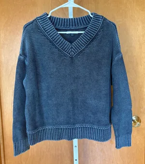 American Eagle‎ Outfitters Blue V-Neck Cotton Sweater Knit Top thumbnail 1