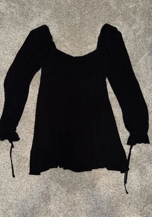 Dress Black Size L thumbnail 1
