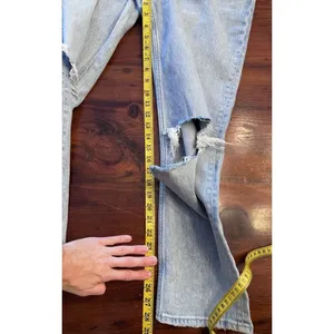 Abercrombie Jeans The Dad High Rise Curve Love, Ripped Wash 26/2S Distressed thumbnail 4