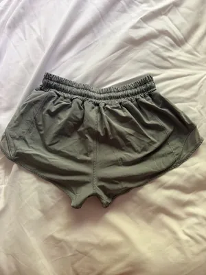 Lululemon Shorts thumbnail 2