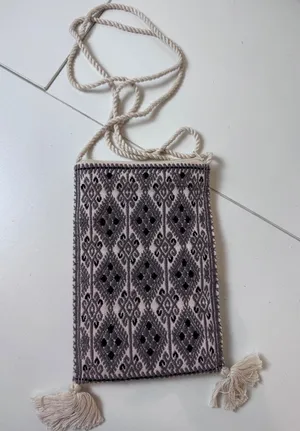 Vintage Crossbody Bag Womens Small‎ Woven Geometric Tassels Boho Indie thumbnail 1