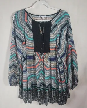 DR2 by Daniel Rainn Geometric Cold Shoulder Blouse Plus Size 1X Crochet Boho thumbnail 1