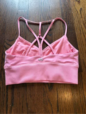Alo sports bra thumbnail 4