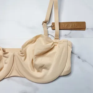 NWT Skims Smoothing Intimates Unlined Strapless Bra thumbnail 3
