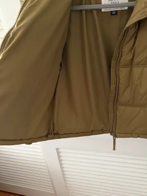 American Eagle Outfitters Puffer Jacket thumbnail 3