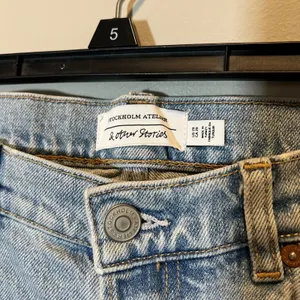 & Other Stories Stockholm Atelier Light Wash Straight Leg Jeans Size 29 Blue thumbnail 2