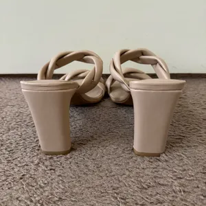 Open Edit Beige Block Hill Twist Sandals NWT Size 7 thumbnail 5