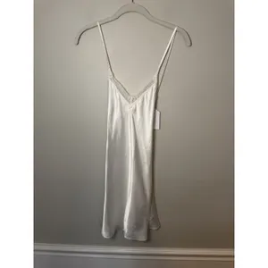 In Bloom By Jonquil White Lace TrimNightie Bridal Bride Sz XS NWT thumbnail 2