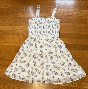 Hollister White Mini Dress with Blue Floral Print size M thumbnail 6
