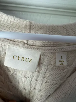 Cyrus Cable Knit Button-Front Women's Cardigan Sweater size L thumbnail 4