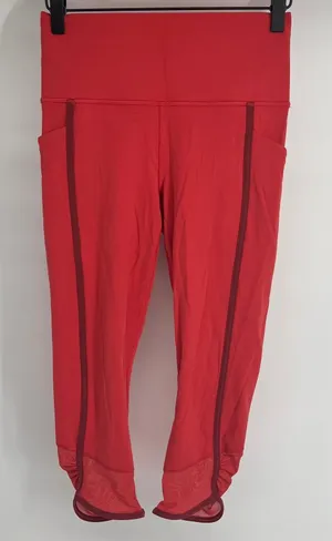 Athleta Salutation Stash Pocket Capri Pants Coral‎ Red Mesh Ruched Ankle Size S thumbnail 1