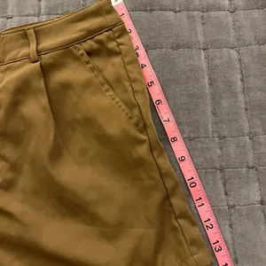 Womens shein brand linen high waisted shorts thumbnail 4