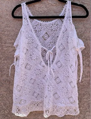 Free‎ people Elegant White Lace Women’s swimsuit cover thumbnail 1