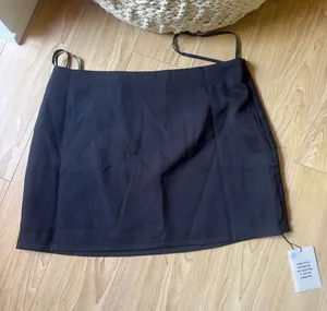 Black Mini Skirt thumbnail 1