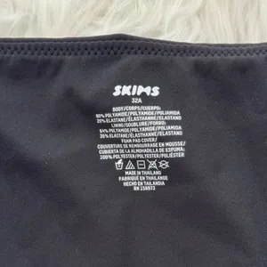 Skims Fits Everybody Back Smoothing Full Coverage Bra Onyx Size 32A thumbnail 5