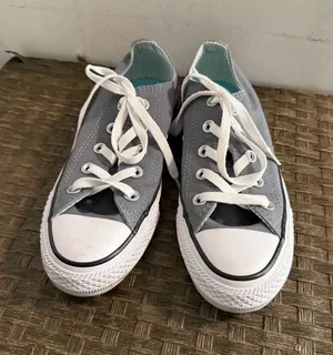 Womens Converse sneakers 6 thumbnail 1