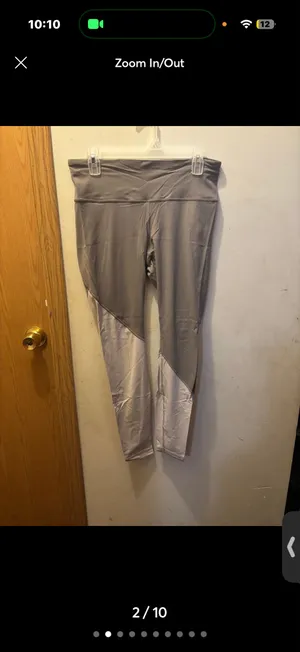 (10) Lululemon leggings  thumbnail 2