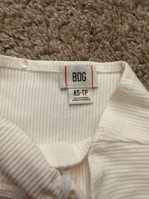 Urban Outfitters Top thumbnail 2