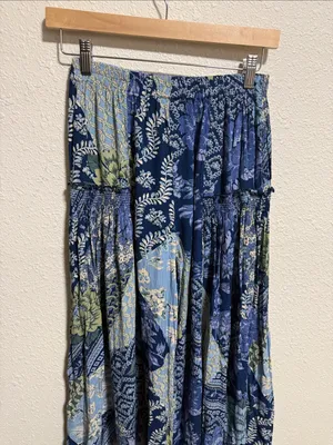 Angie Blue Patchwork Floral Wide‎ Leg Boho Pants Smocked Size Small thumbnail 7