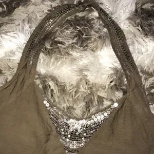 American Eagle Y2K 🦅 Outfitters ✨✨Sequined✨✨Halter Top thumbnail 4