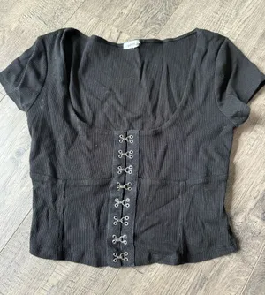 Garage Top Black thumbnail 1