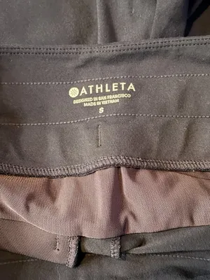 Athleta Metro Stash Athletic Shorts Black Women's Size S Mesh Detail Back Pocket thumbnail 3