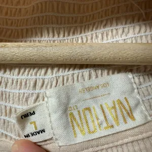 Nation LTD Dalila Victorian Crewneck Ruffled Slub Cotton Tee Antique Cream L thumbnail 8