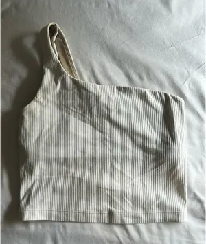Lululemon Tank Top thumbnail 3