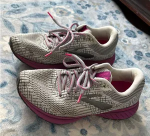 Brooks Running Shoes thumbnail 1
