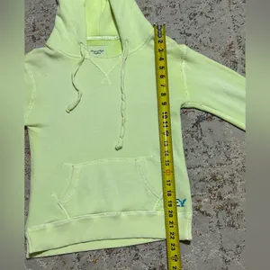 AMERICAN EAGLE neon green hoodie size XS distressed 100% cotton thumbnail 3