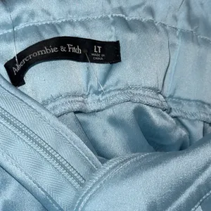 NWT Abercrombie & Fitch Plunge Pleated Satin Mini Dress Sky Blue LT thumbnail 7