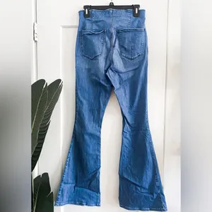 Hollister // ultra high rise bell bottoms thumbnail 3