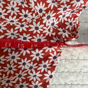 Madewell Red Daisy Floral Clara Wrap Midi Dress Short Sleeve V-Neck XS EUC‎ thumbnail 6
