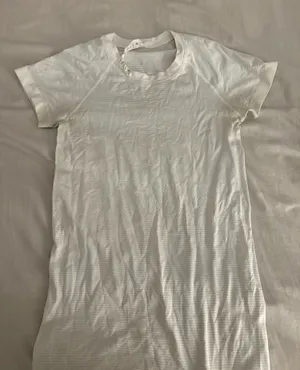 White Lululemon Top thumbnail 1