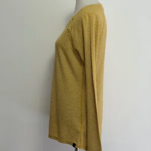 The North Face Top L Yellow Striped Long Sleeve Button Shoulder NF0A339XH9D thumbnail 4