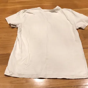 𝅺life is good sleep shirt size small . thumbnail 4