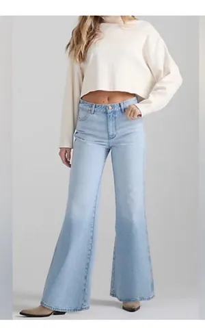 Wrangler Bonnie 683 Loose Flare Jeans thumbnail 1