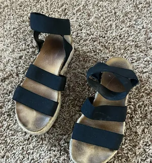 Women's Black Sandals thumbnail 1