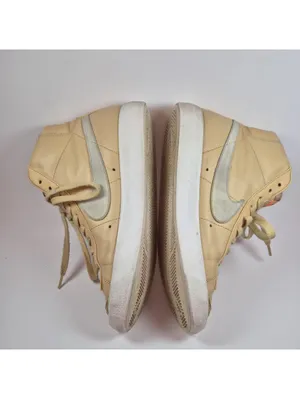 Nike Shoes Womens 9 Blazer High Top Sneakers White Faux Leather thumbnail 2