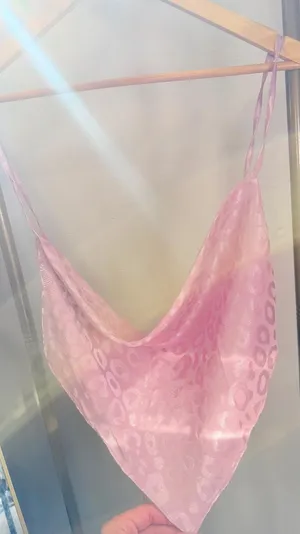Size M Pink Satin Leopard Print Handkerchief Halter Top thumbnail 1