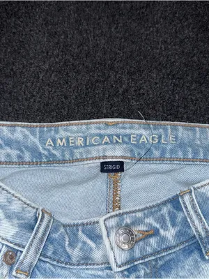 NWOT American Eagle Strigid Mom Jeans High Rise Light Wash Denim Sz 6 (28x29) thumbnail 6