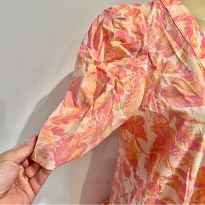 Olivaceous Pink Floral Dress Sz M Puff Sleeves Ruffle thumbnail 3