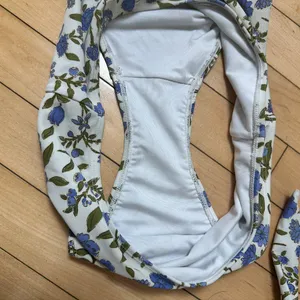 CUPSHE Soulful Spring Square Neck Bandeau Top & Bottoms Set Size Medium FLoral thumbnail 11