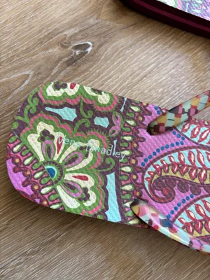 Vera Bradley Pink Resort Medallion Flip Flops thumbnail 4