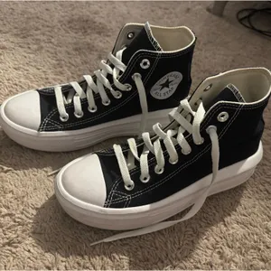 Converse High-Top Sneakers thumbnail 3