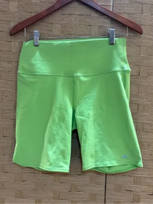 ALO Yoga High-Waist Bike Shorts in Lime Green Size Large EUC thumbnail 3