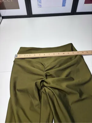Obsession Scrunch Butt Shapewear Leggings Olive Green High Waisted Size M EUC thumbnail 4