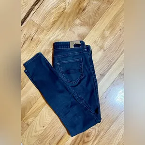 Abercrombie & Fitch Much Loved Dark Blue Five Pocket Jeans Sz 4R - W27 x L 29 thumbnail 2